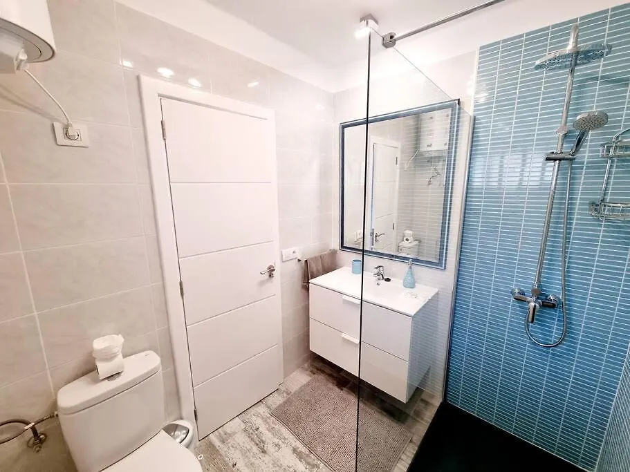 קוסטה טגוויסה Apartamento Smeraldo 11 Playa Roca 0*, קוסטה טגוויסה ספרד