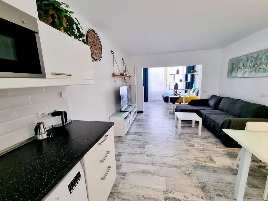 Apartamento Smeraldo 11 Playa Roca 코스타 테기세